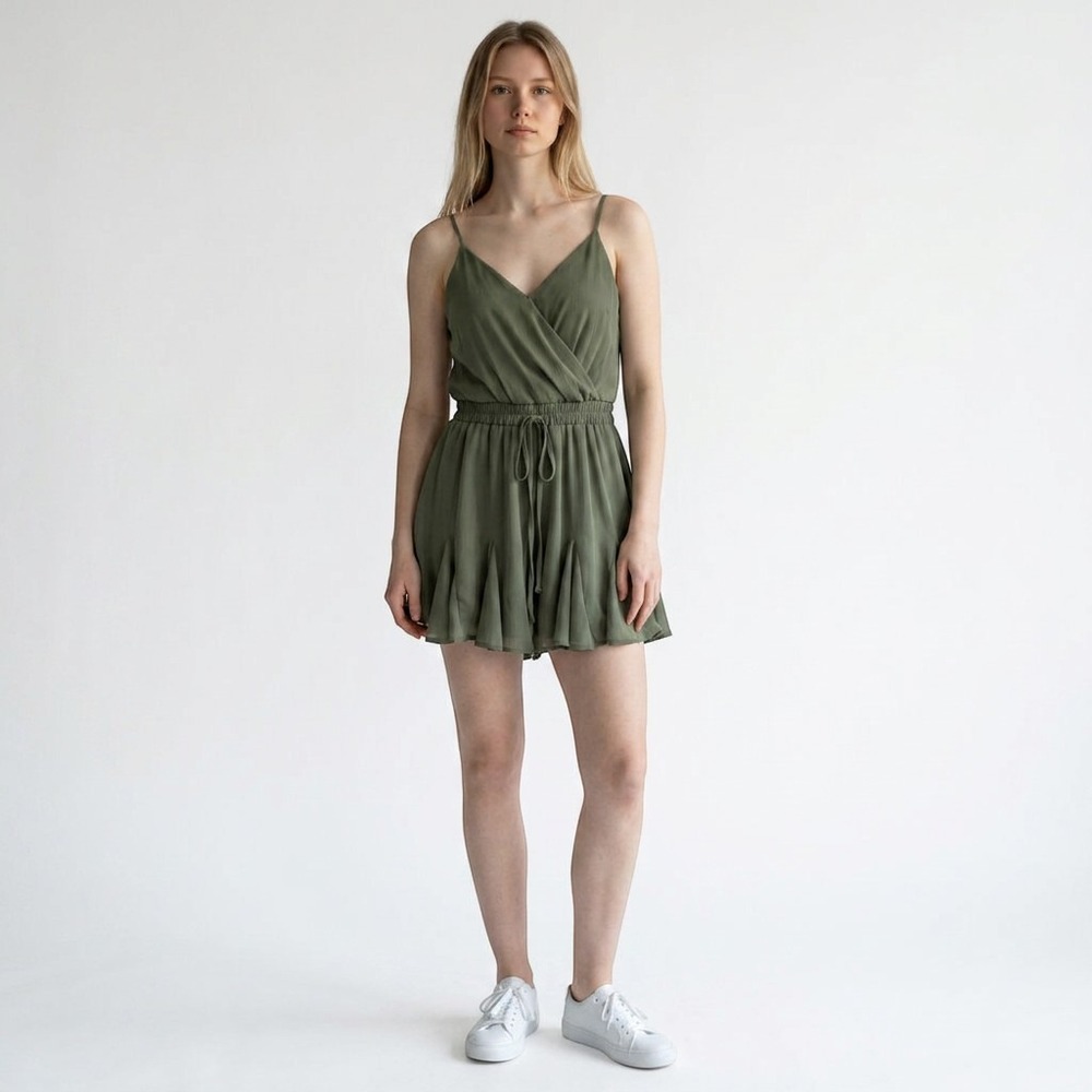 Trixxi Olive Green Surplice Wrap Romper Adjustable Straps Size L